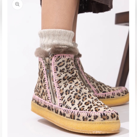 Free people Laidback London Setsu Crochet Ankle Boot Leopard Baby Pink - Picture 3 of 14